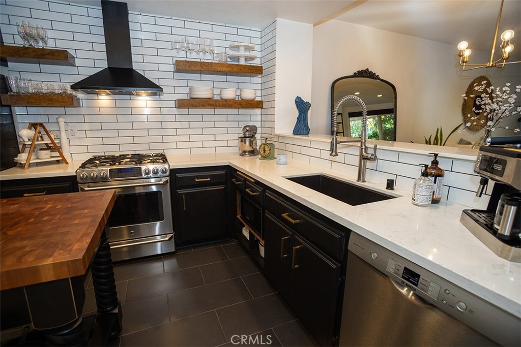 7532 Seaspring Drive 103