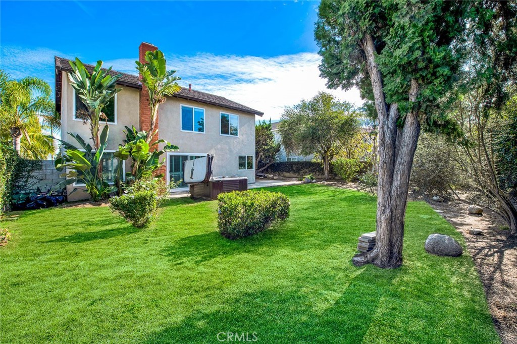 16285 Sycamore Street