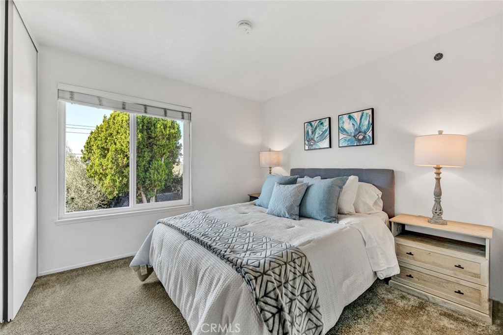 16285 Sycamore Street