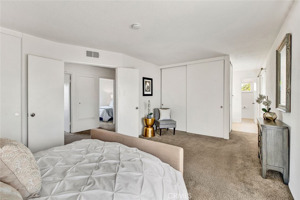 16285 Sycamore Street