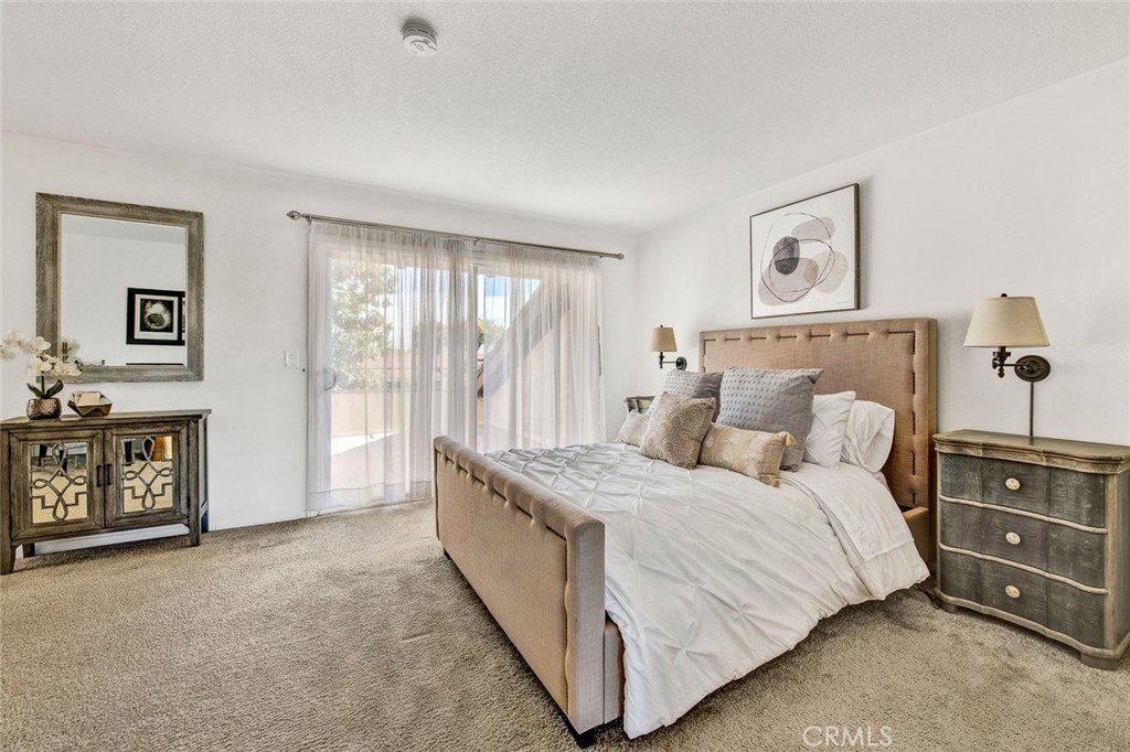 16285 Sycamore Street