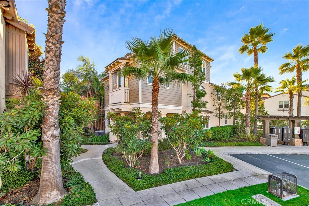 8410 Hibiscus Cir