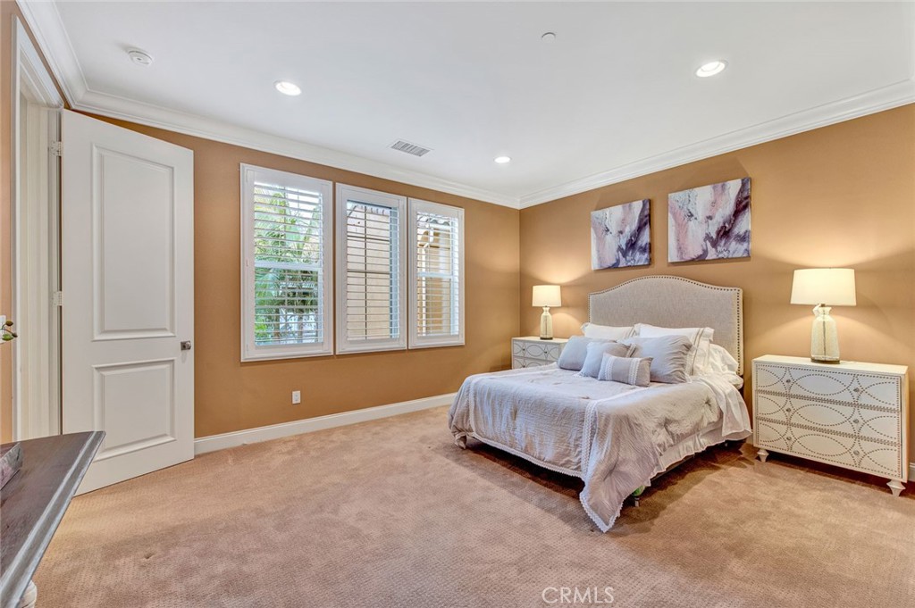 8410 Hibiscus Cir