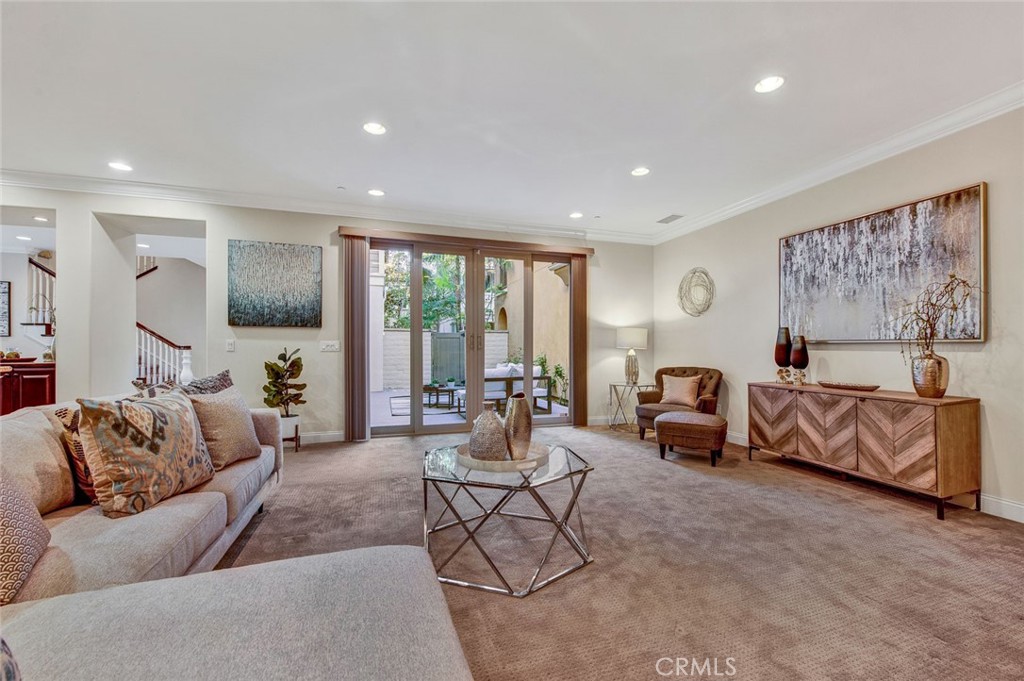 8410 Hibiscus Cir