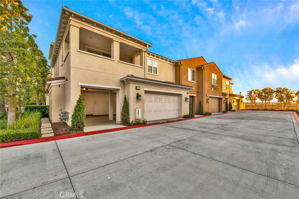 8410 Hibiscus Cir