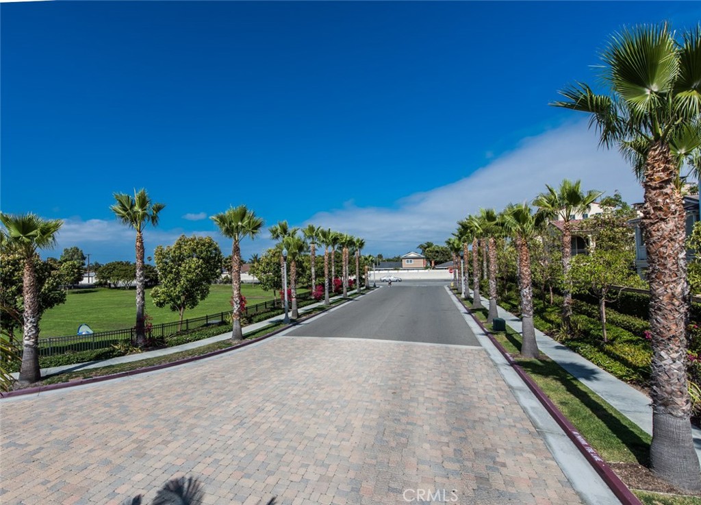 8410 Hibiscus Cir
