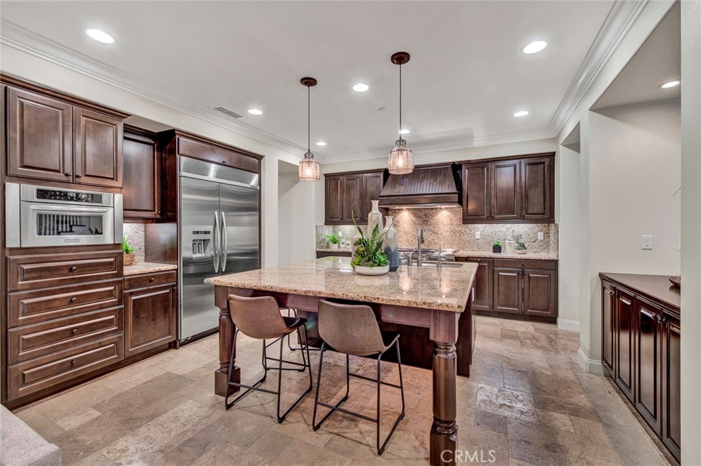 8410 Hibiscus Cir