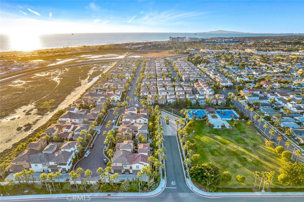 8410 Hibiscus Cir