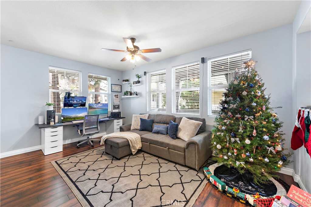 43 Hinterland Way