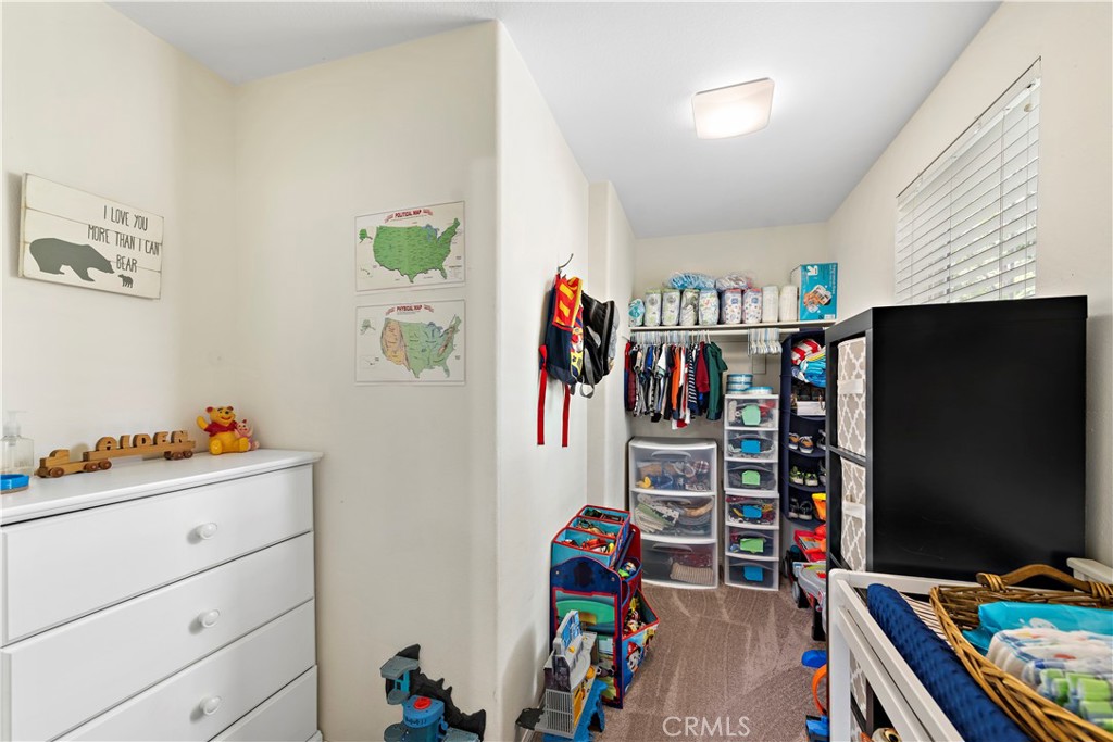 43 Hinterland Way