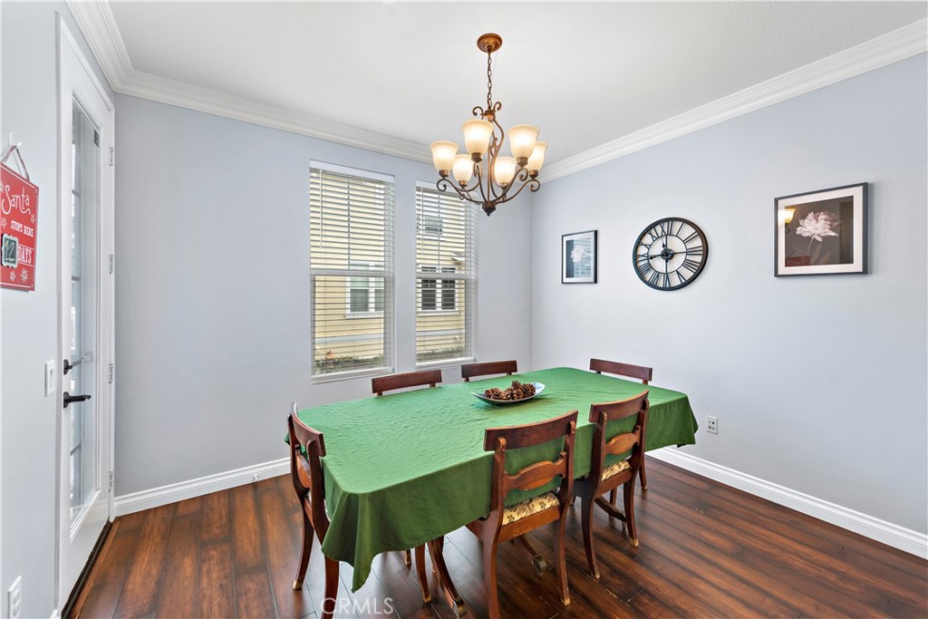 43 Hinterland Way
