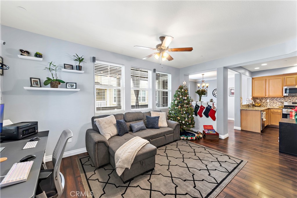 43 Hinterland Way