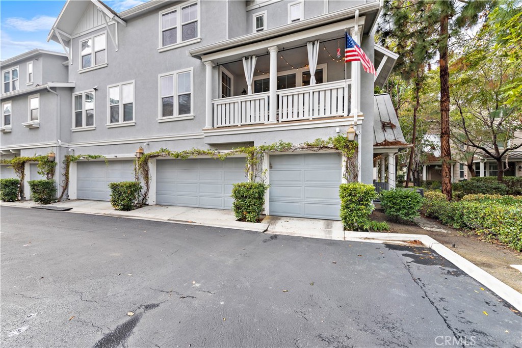 43 Hinterland Way