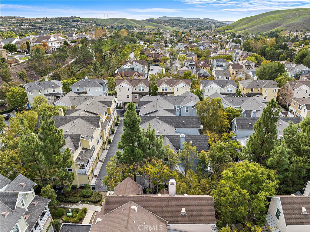43 Hinterland Way