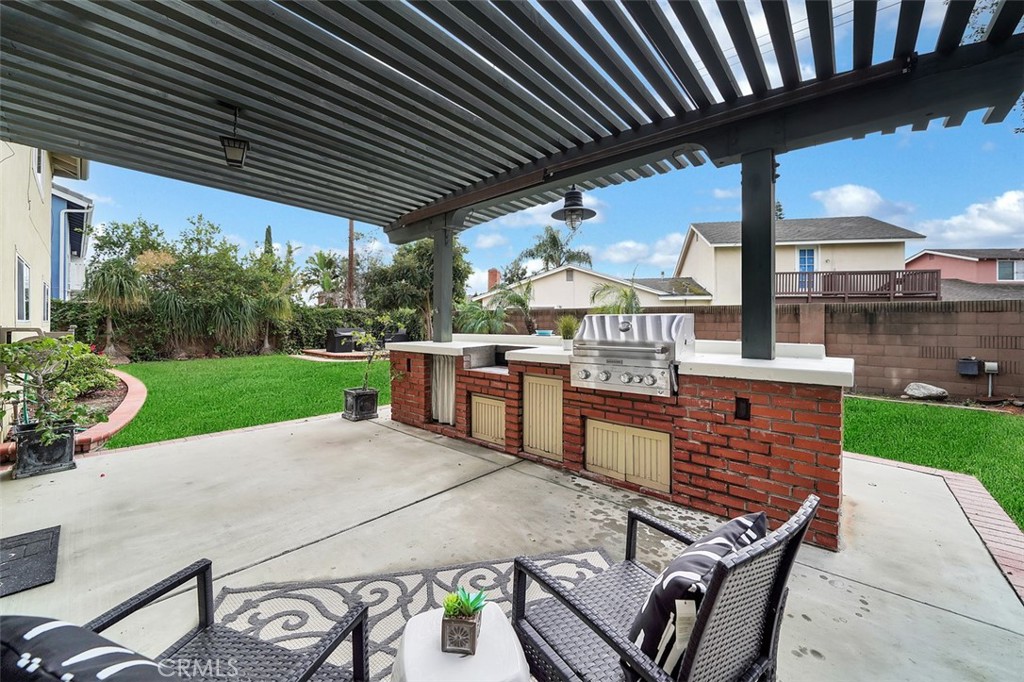 9660 Gardenia Avenue