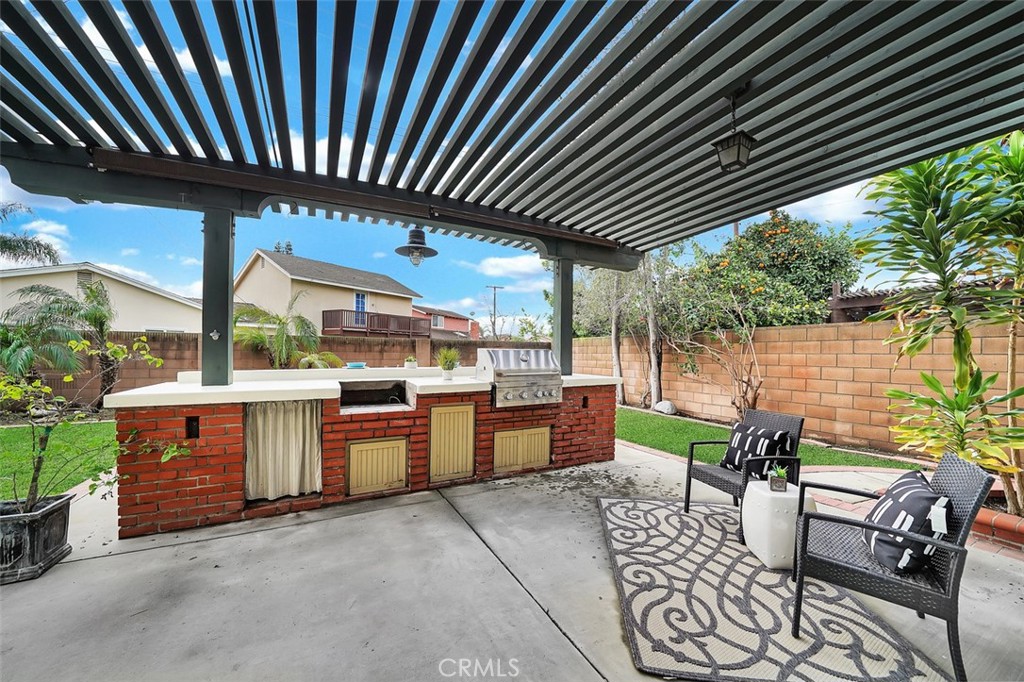 9660 Gardenia Avenue