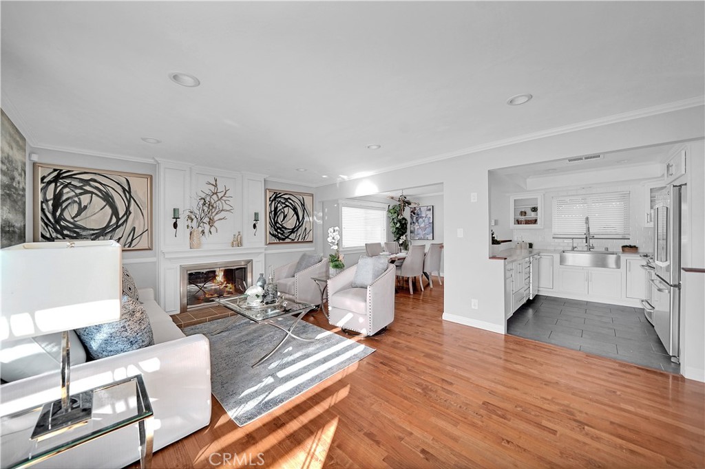 9660 Gardenia Avenue