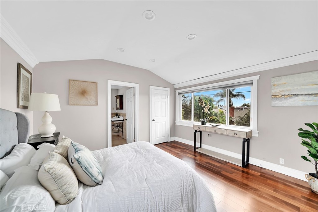 9660 Gardenia Avenue