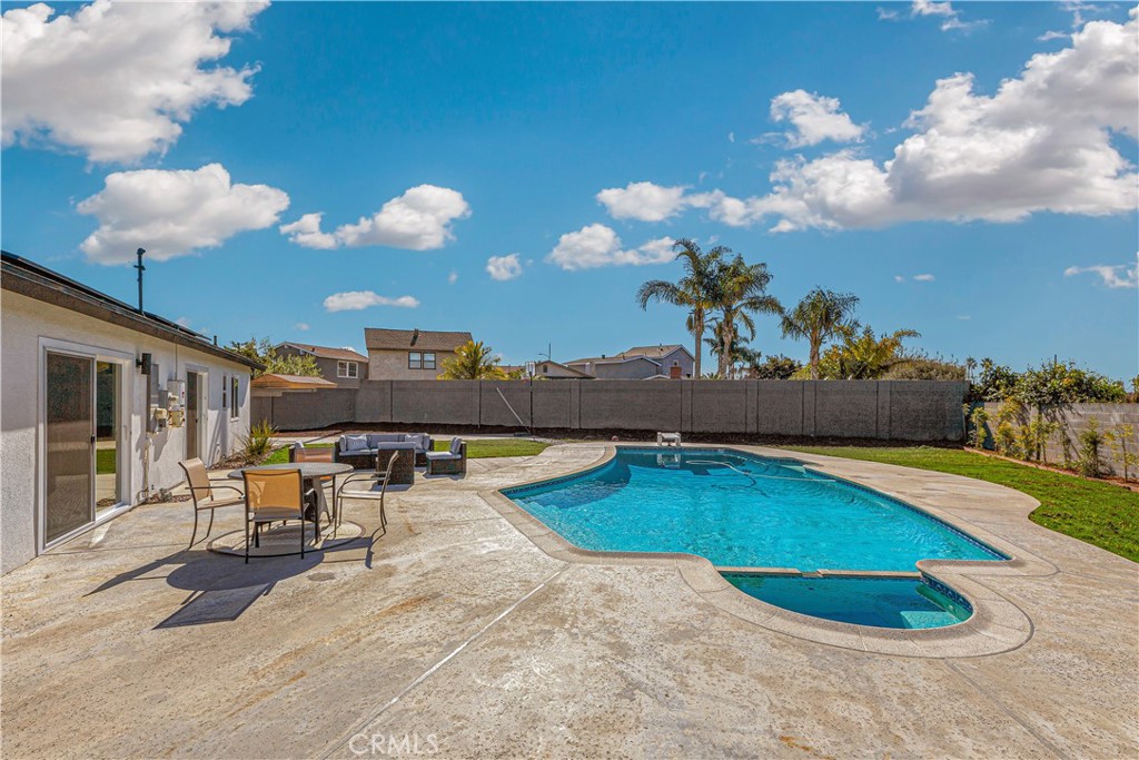 17153 Santa Lucia Street