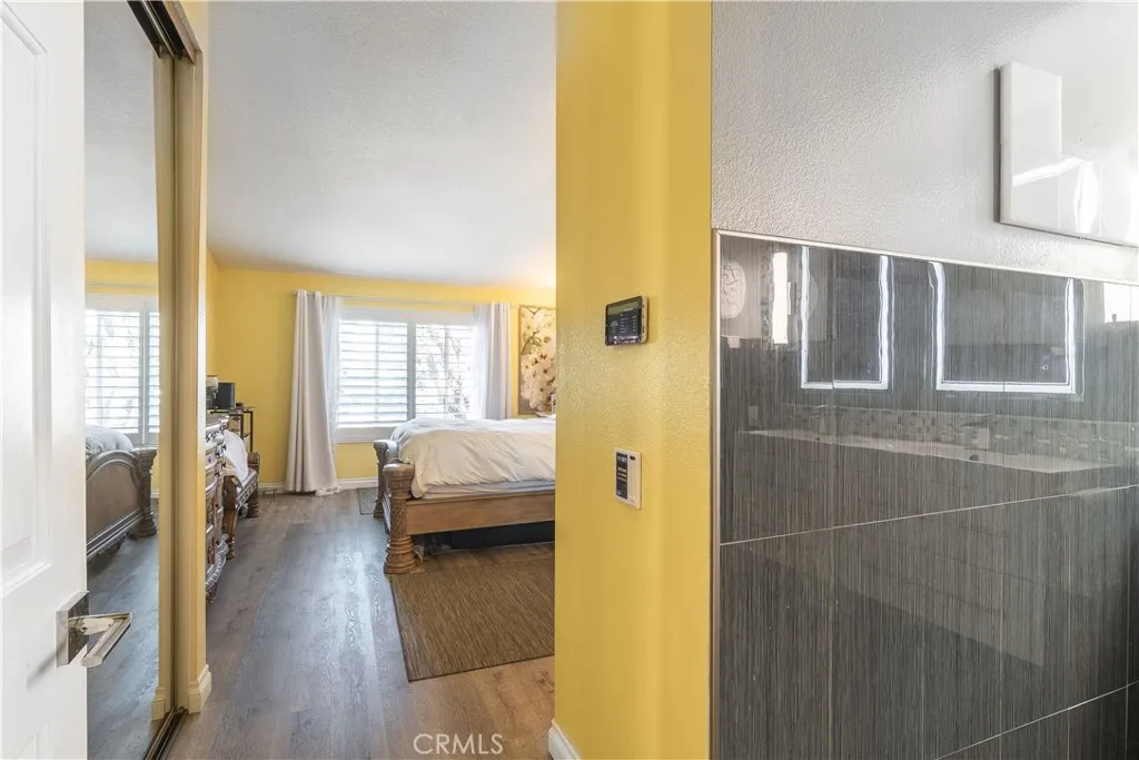 8529 Courreges Court