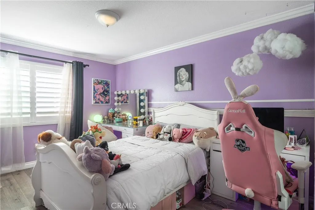 8529 Courreges Court
