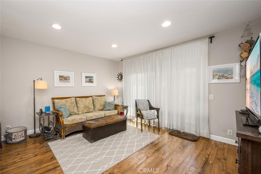 33711 Surfside Drive 33