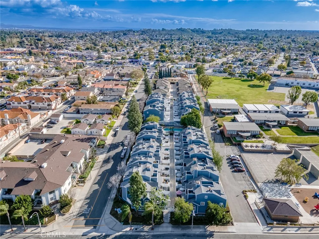 211 S Redwood Avenue # 39