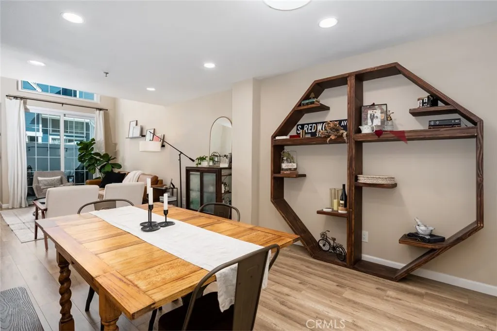 211 S Redwood Avenue # 39