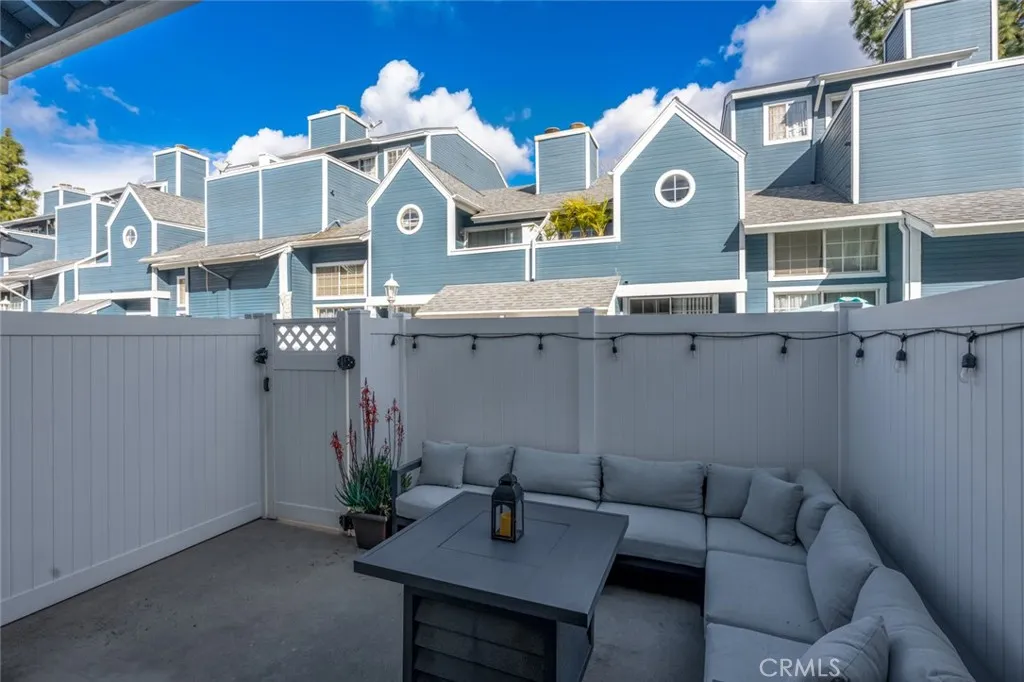 211 S Redwood Avenue # 39