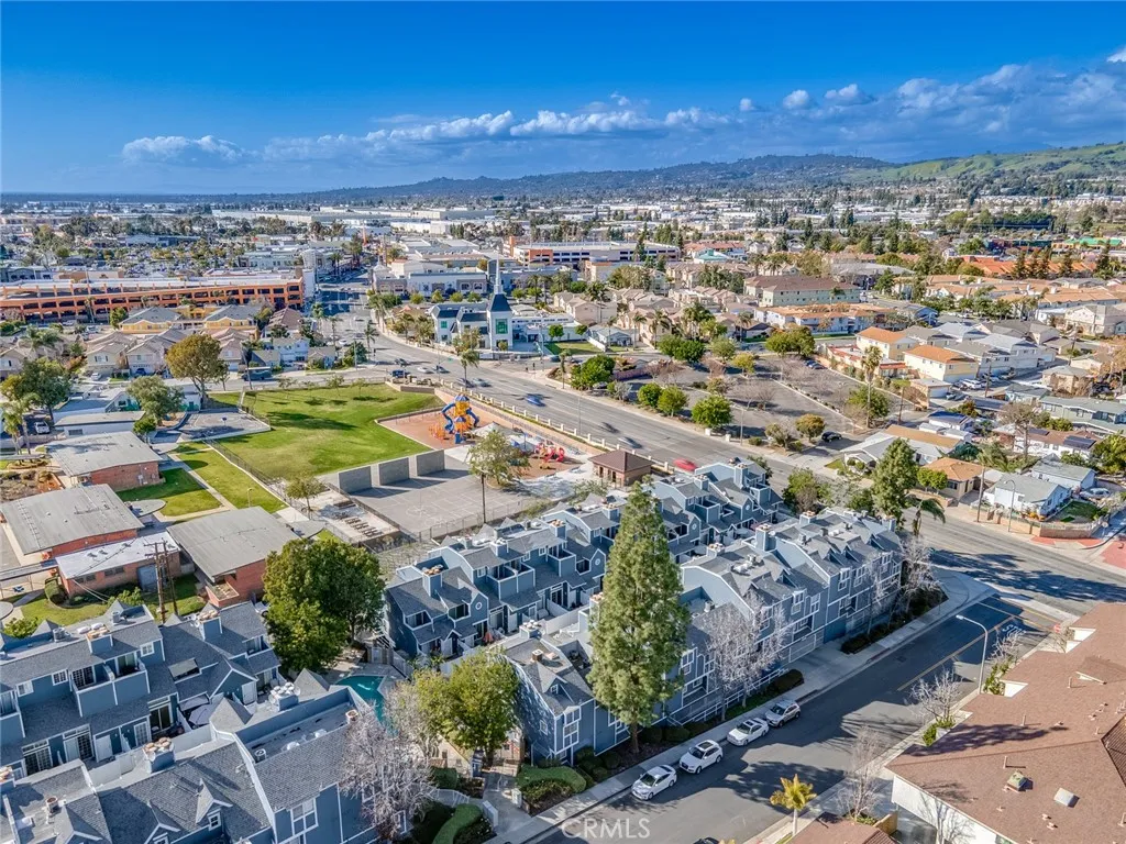 211 S Redwood Avenue # 39