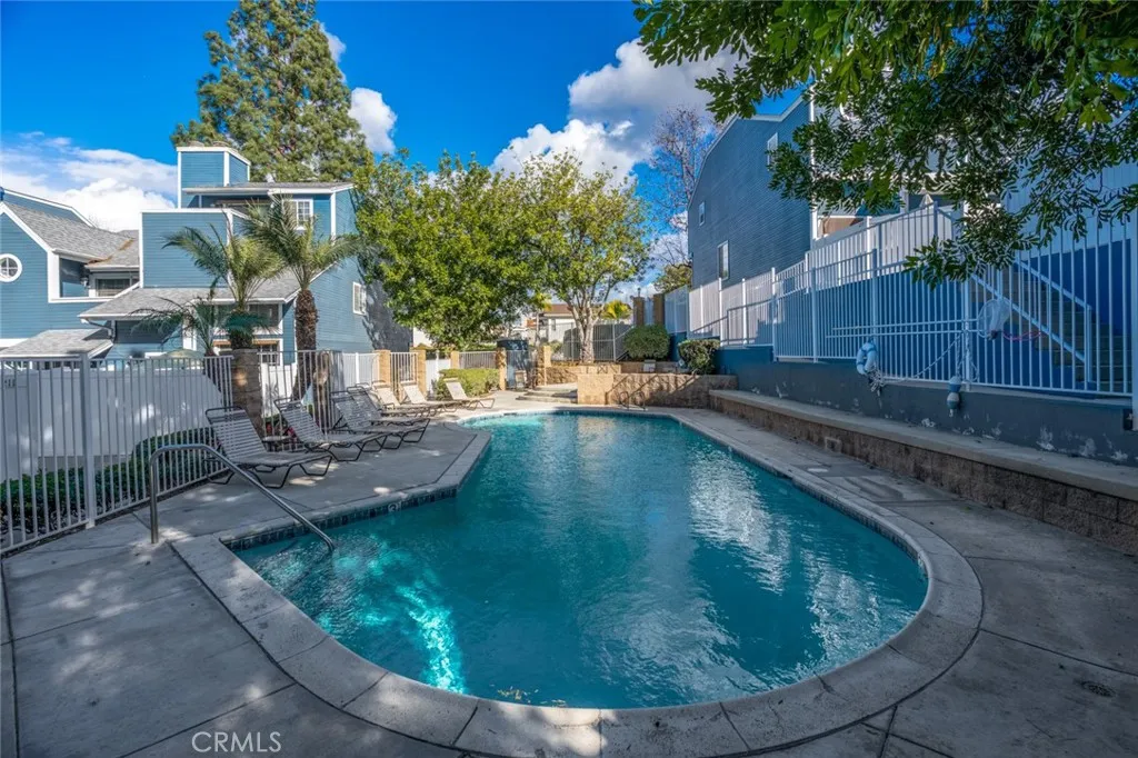 211 S Redwood Avenue # 39