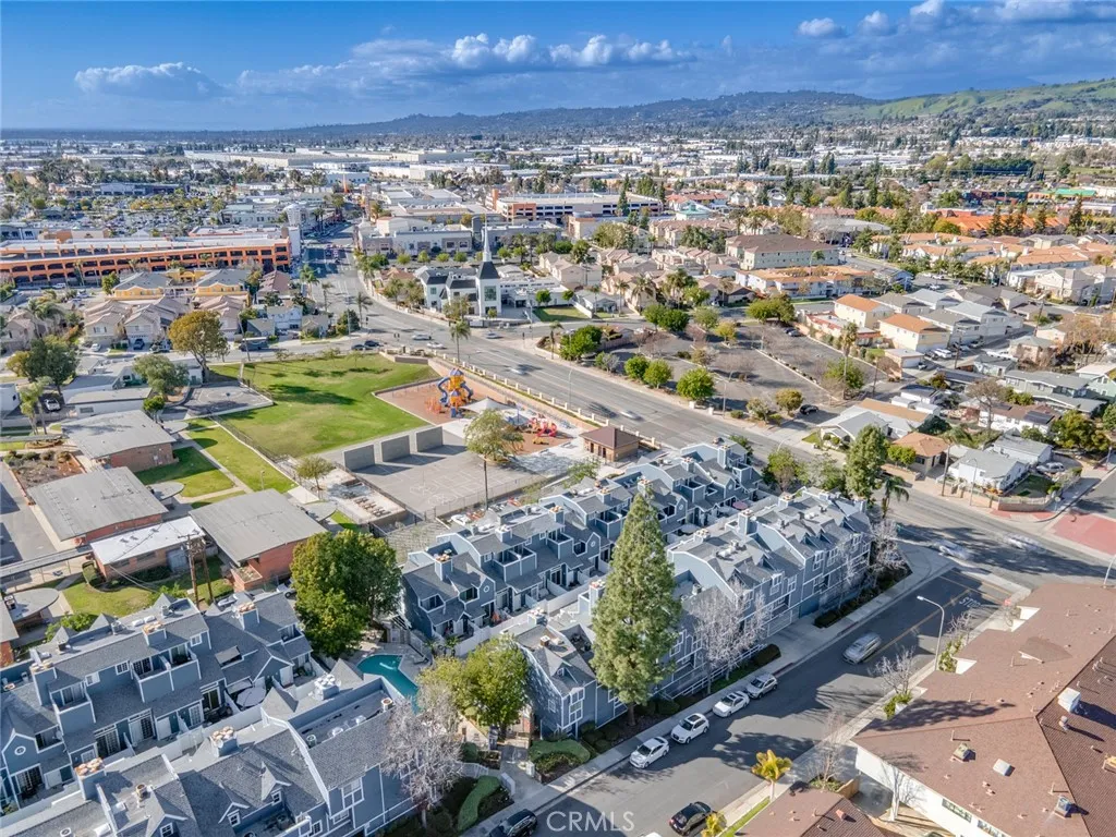 211 S Redwood Avenue # 39