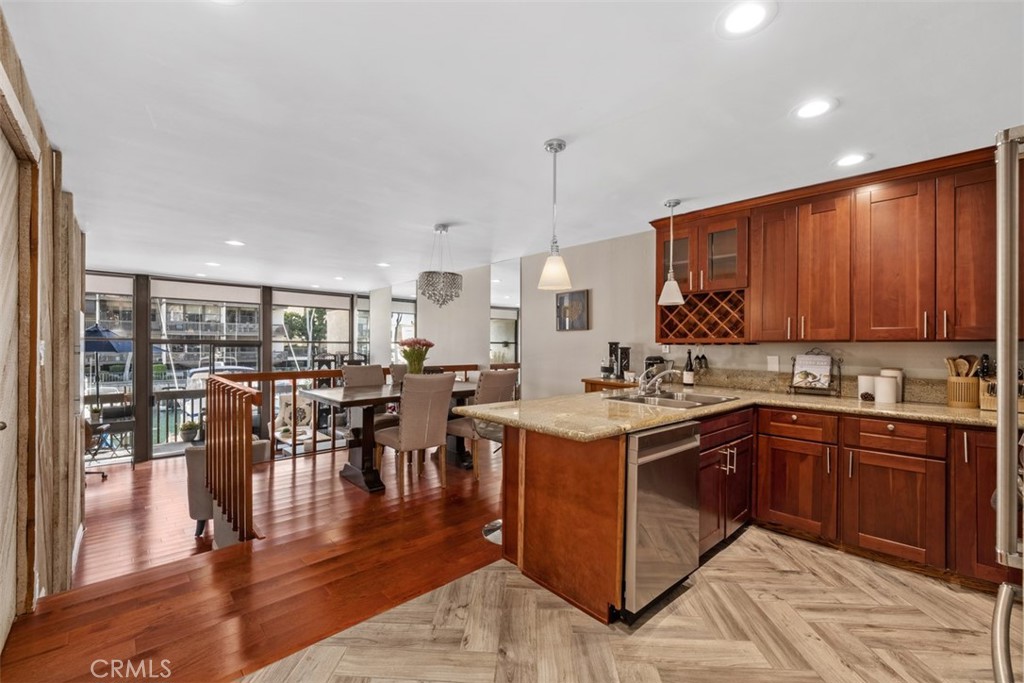 5130 Marina Pacifica Drive N 38