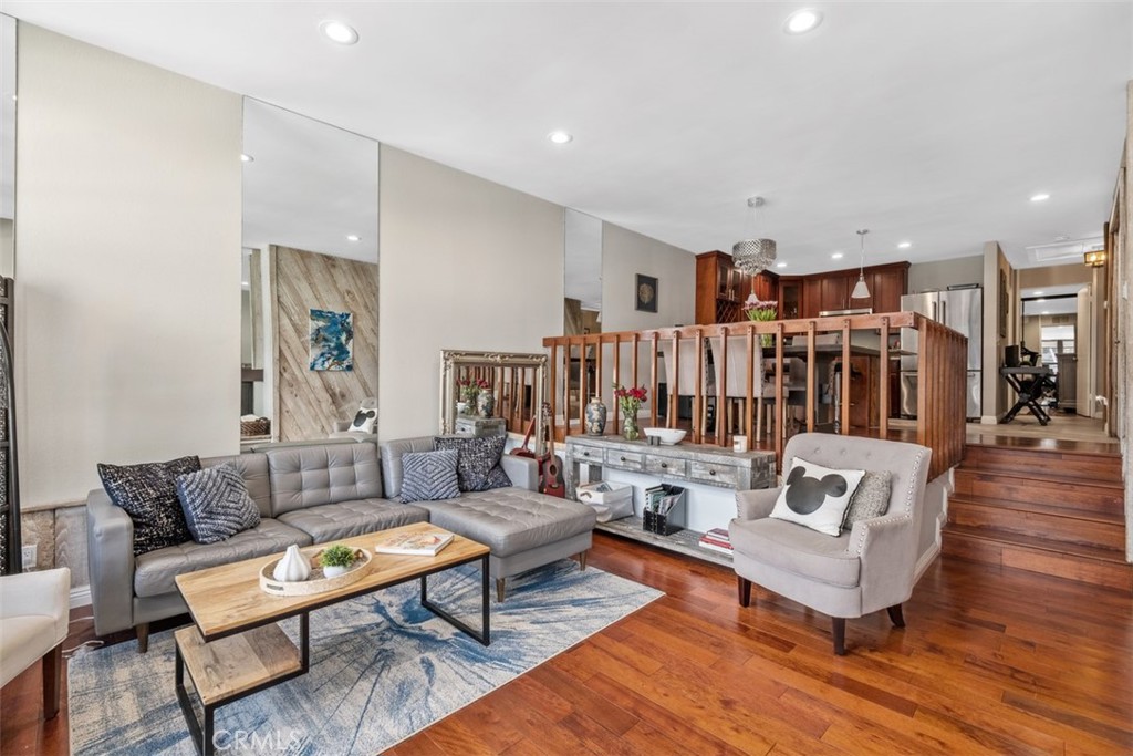 5130 Marina Pacifica Drive N 38