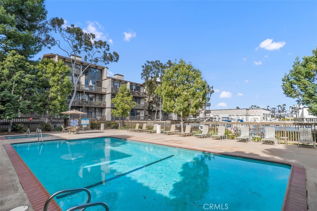 5130 Marina Pacifica Drive N 38