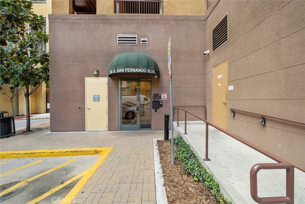 150 S San Fernando Boulevard 107