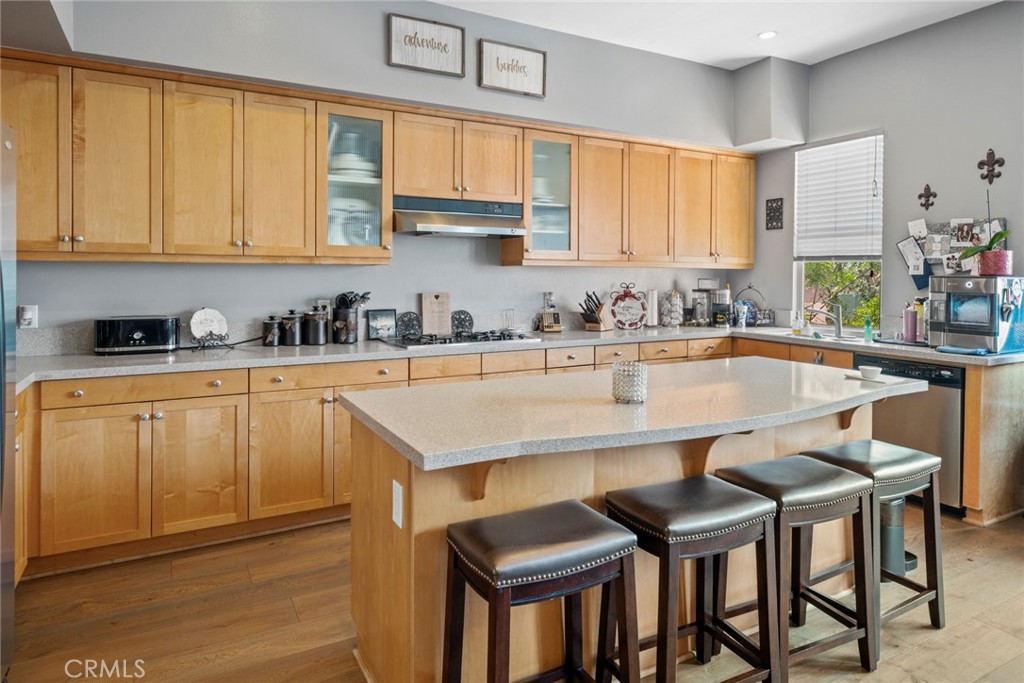 150 S San Fernando Boulevard 107