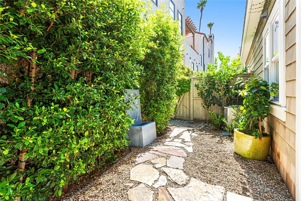 2720 Bayside Drive # A