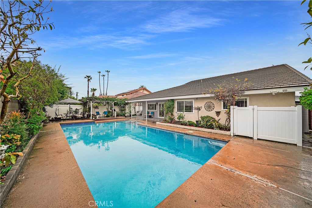 17830 Winterberry Street