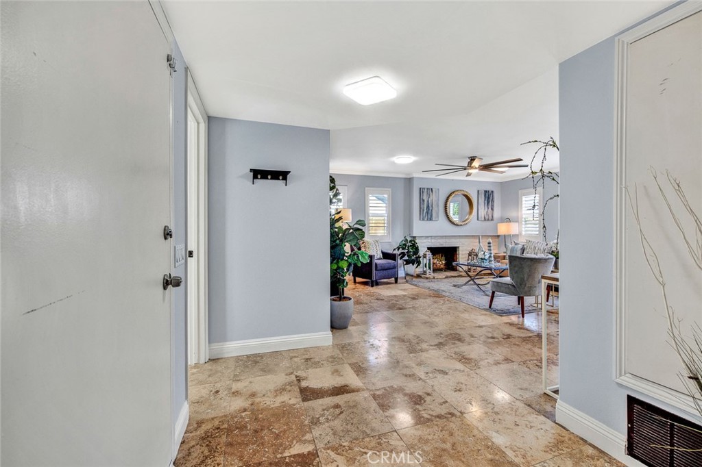 8681 Palos Verdes Avenue