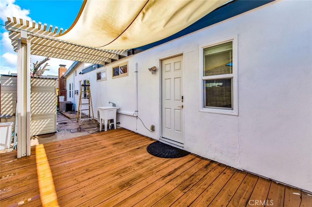 8681 Palos Verdes Avenue