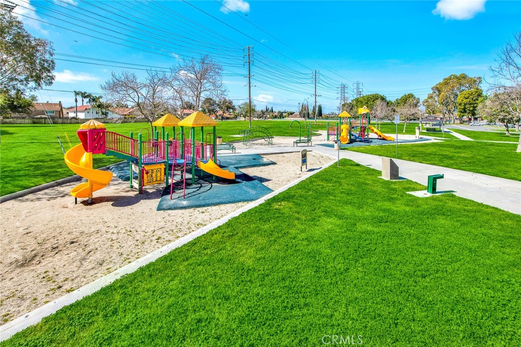 8681 Palos Verdes Avenue