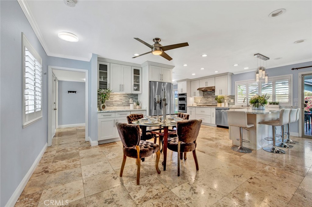 8681 Palos Verdes Avenue