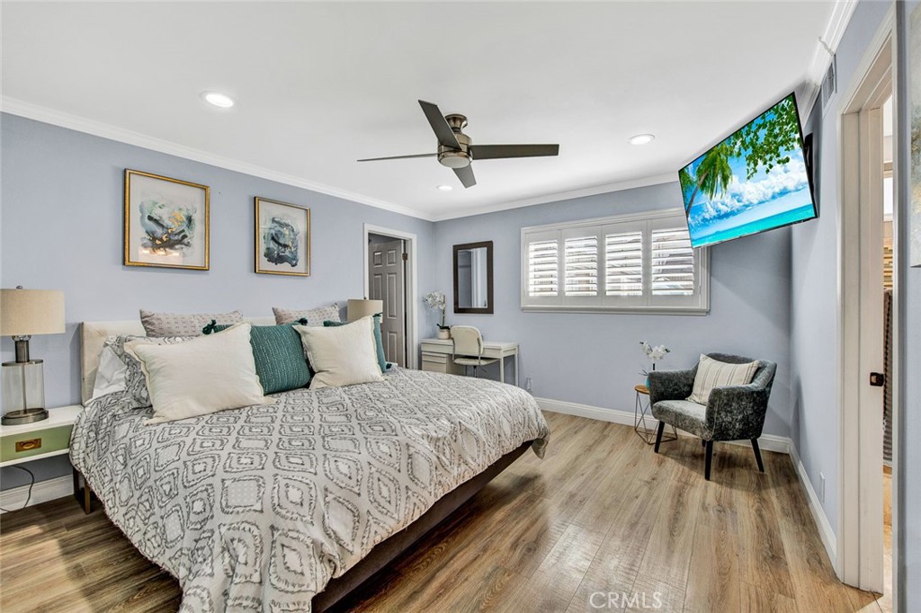 8681 Palos Verdes Avenue