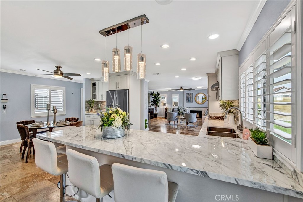 8681 Palos Verdes Avenue