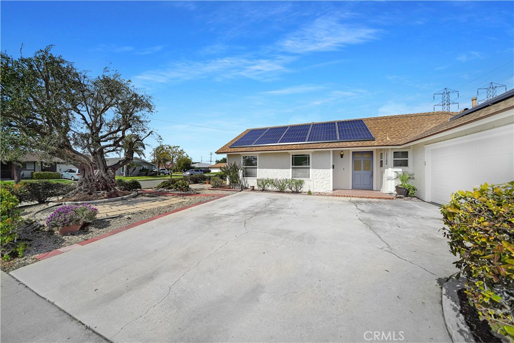 17304 Santa Maria Street