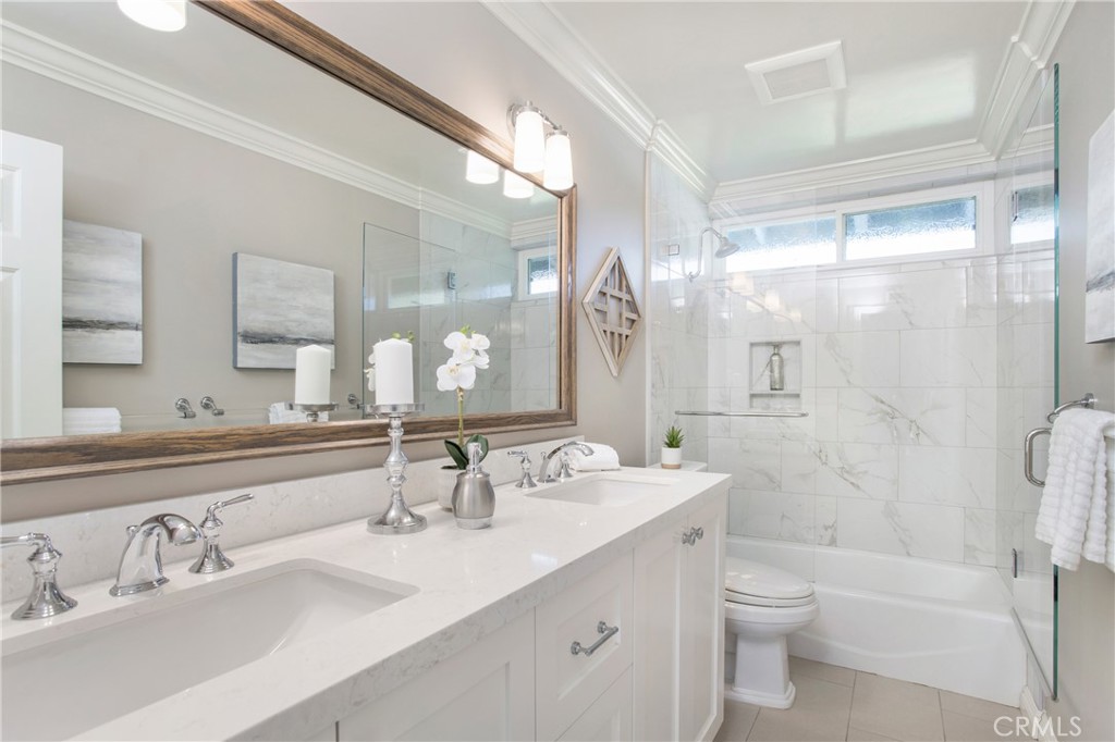 32782 Mermaid Circle