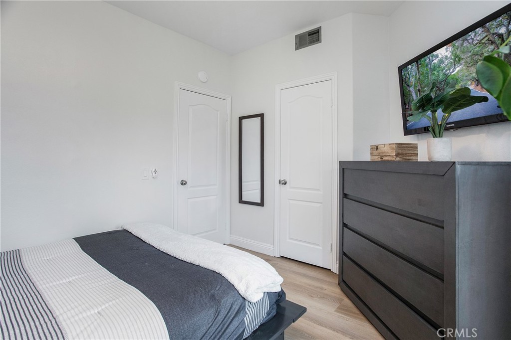 240 Montana Del Lago Drive