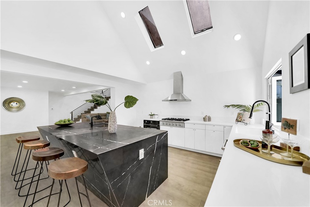 3489 Windsor Court