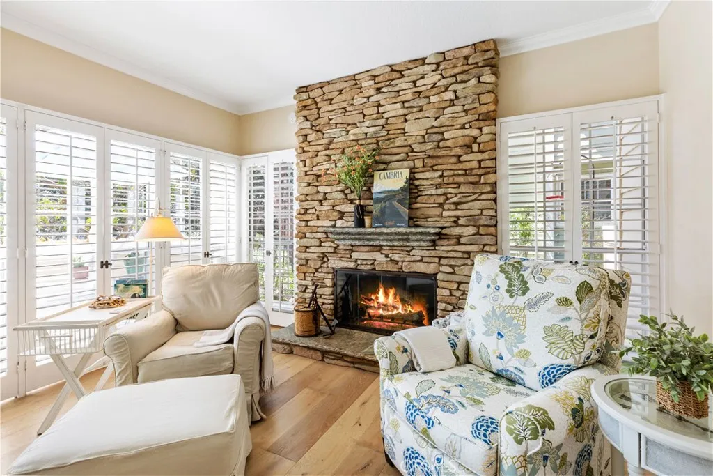 451 Medford Court # 103